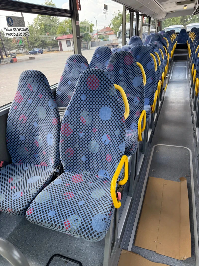 Mercedes-Benz Intouro ME H KLIMA 60 седящи и 21 прав., снимка 6 - Бусове и автобуси - 48167684