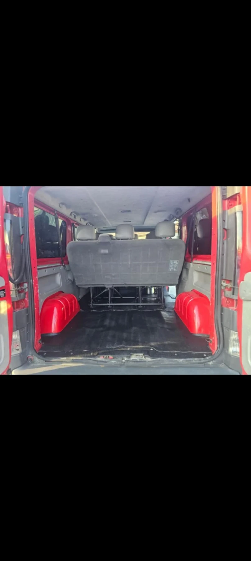 Opel Vivaro  - изображение 10
