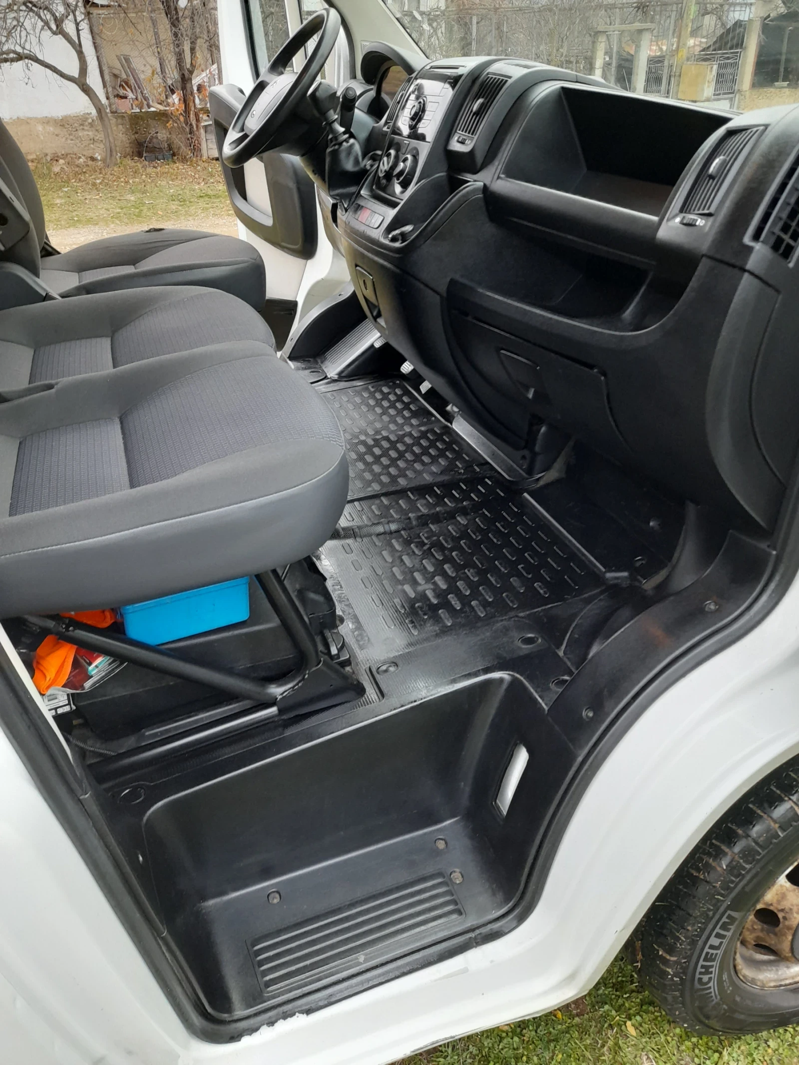 Citroen Jumper 2.2 - изображение 6