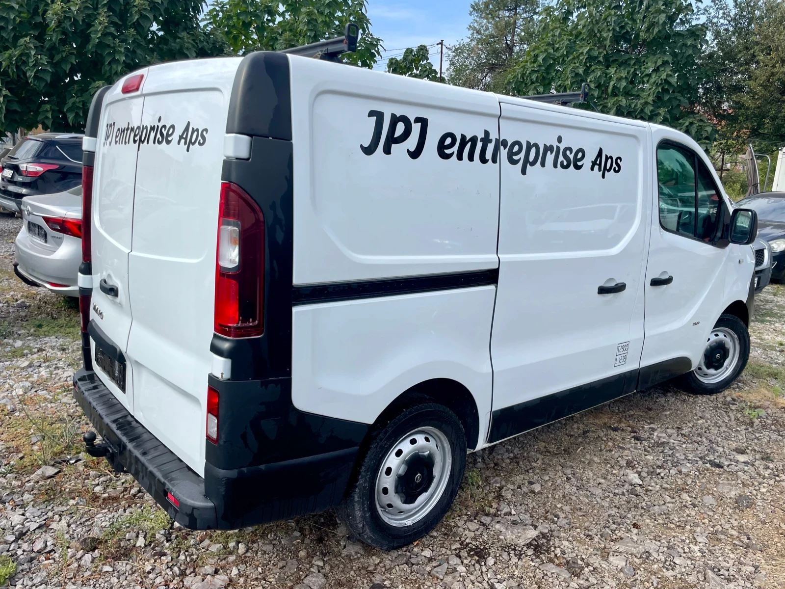 Opel Vivaro 1, 6 CDTI klima, снимка 4 - Бусове и автобуси - 56038673