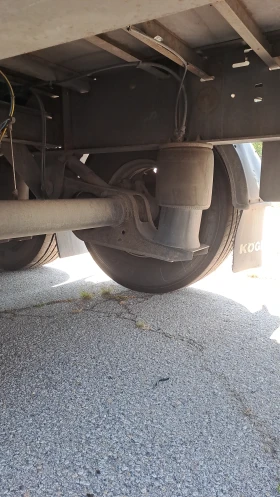 За камион Други Бордово ремарке, снимка 4 - Ремаркета - 52948478