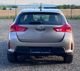 Toyota Auris 1.4D4D-90-6ск, снимка 6