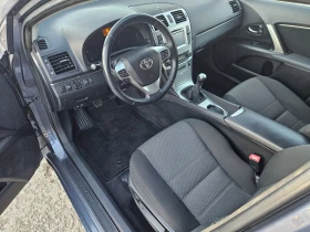 Toyota Avensis 1, 8, снимка 14