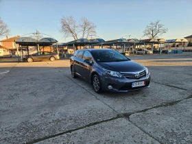 Toyota Avensis 1, 8, снимка 10