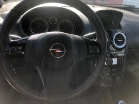 Opel Corsa 1.2 - 3999 € / 7821.36 лв. - 77773777 6