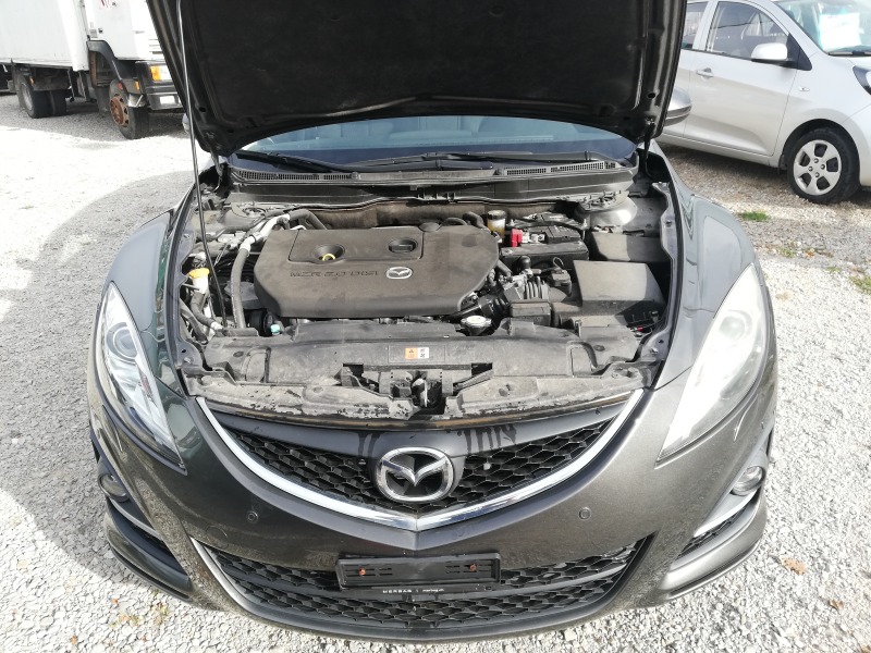 Mazda 6 2.0i/6 скорости , снимка 16 - Автомобили и джипове - 39128216