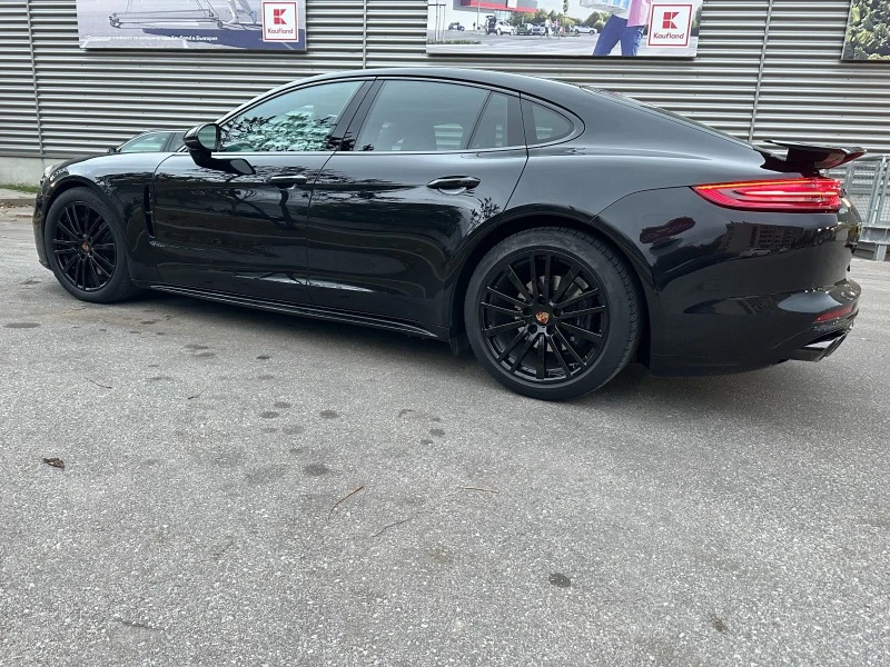 Porsche Panamera 4, снимка 12 - Автомобили и джипове - 46827850