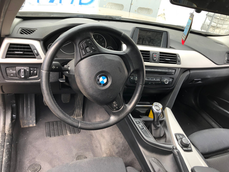 BMW 318, снимка 15 - Автомобили и джипове - 46223170