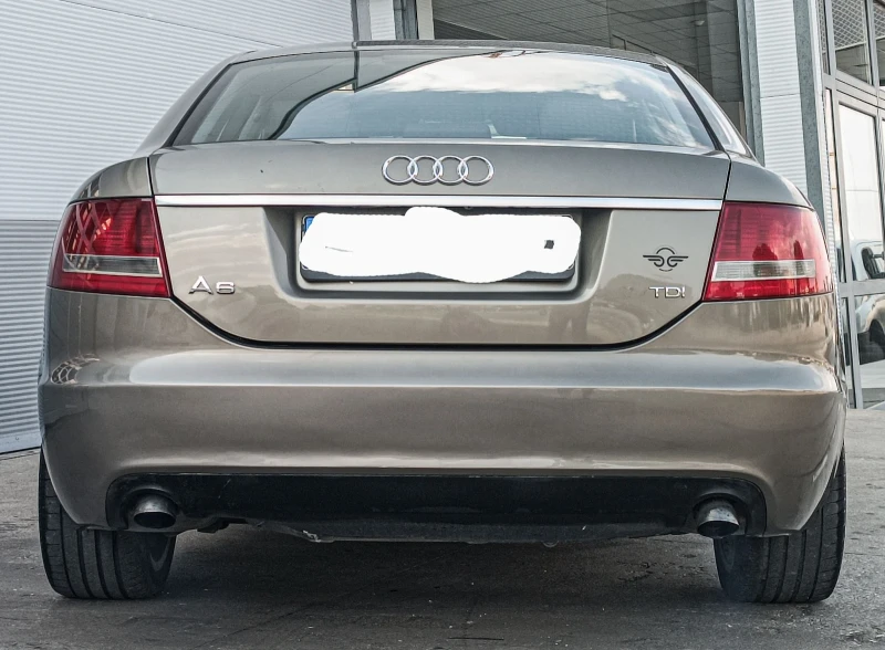 Audi A6 2.0TDI, снимка 5 - Автомобили и джипове - 47322511