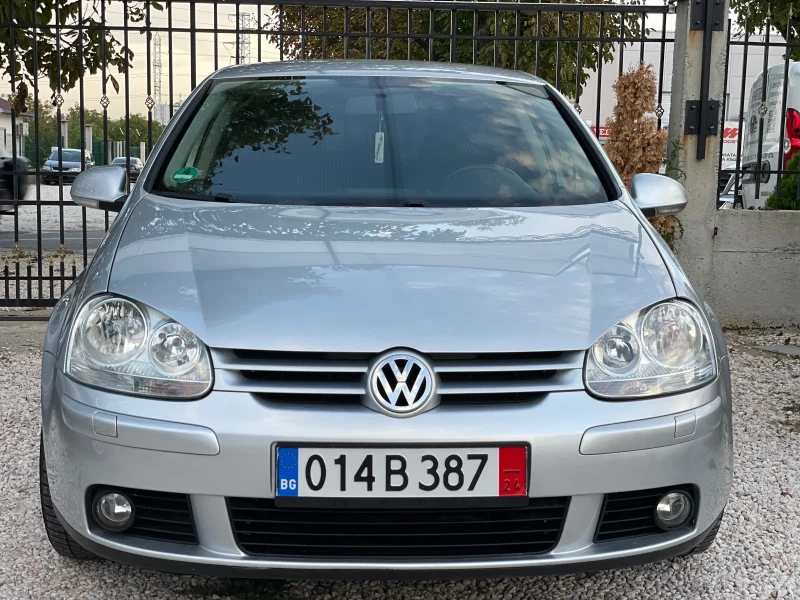 VW Golf 1.6i 102PS NAVI CAMERA Facelift, снимка 1 - Автомобили и джипове - 47464479