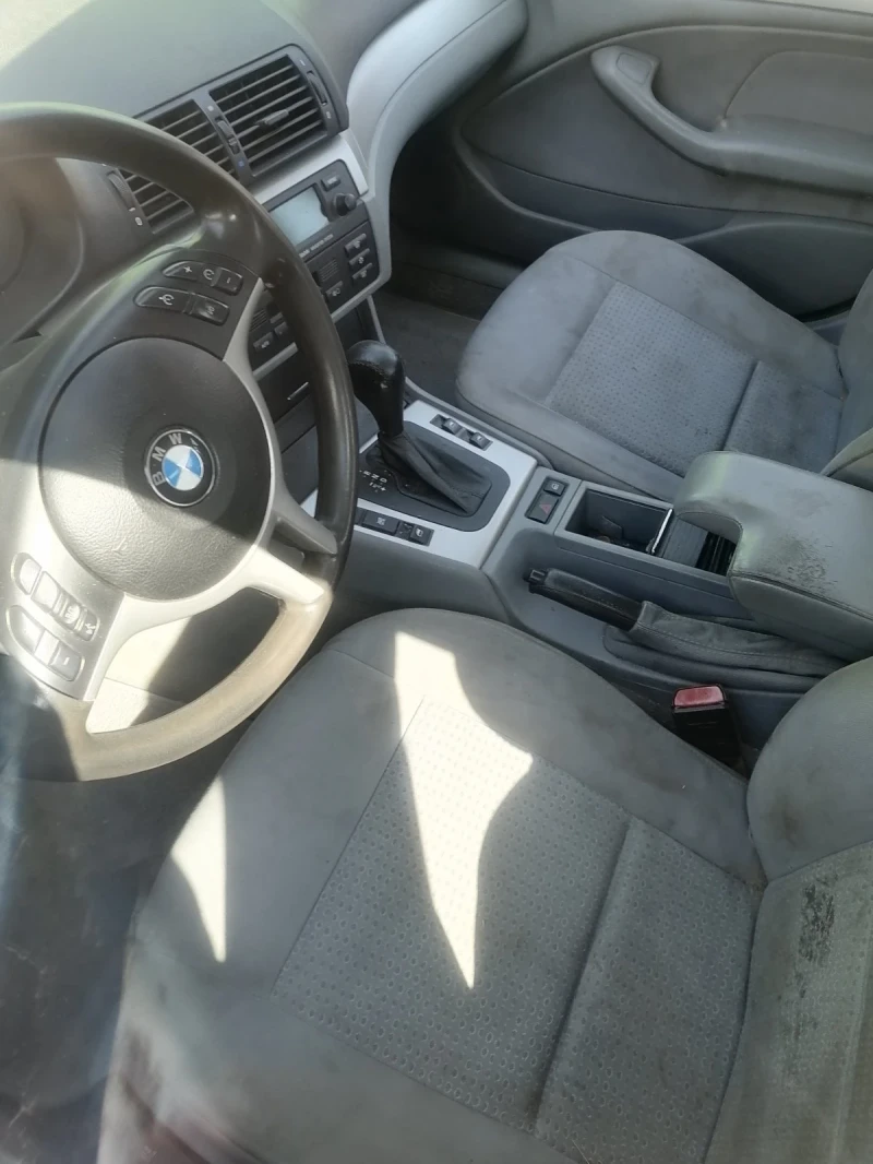 BMW 330 дизел, снимка 4 - Автомобили и джипове - 47536902