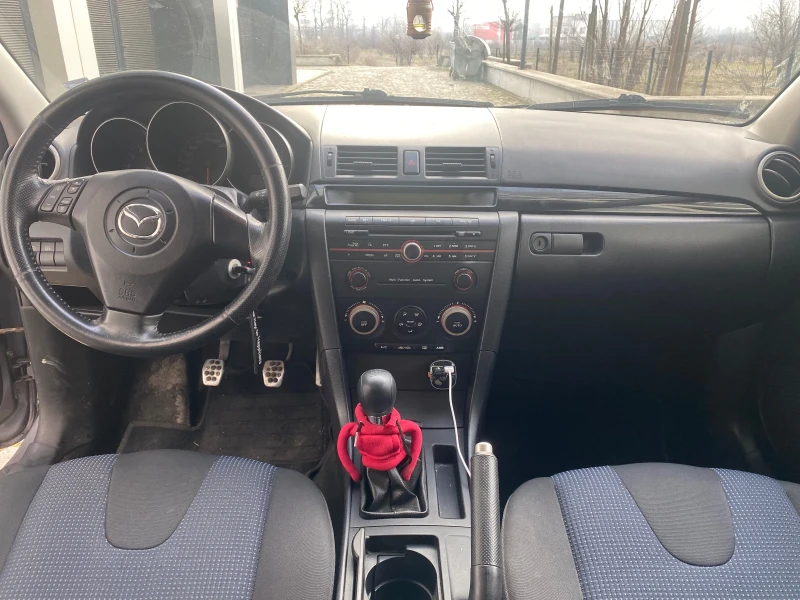 Mazda 3, снимка 7 - Автомобили и джипове - 48537364