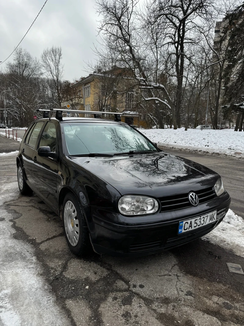 VW Golf, снимка 2 - Автомобили и джипове - 48690122