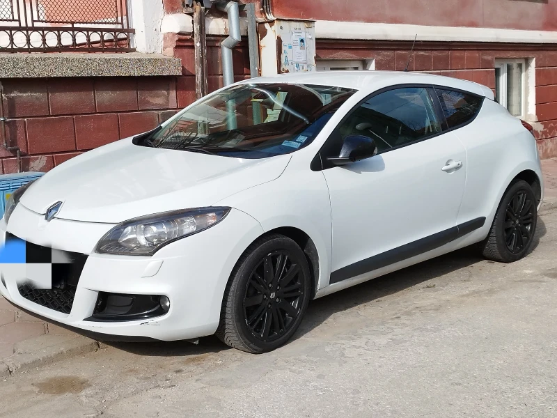 Renault Megane Monaco GP, снимка 2 - Автомобили и джипове - 49337175