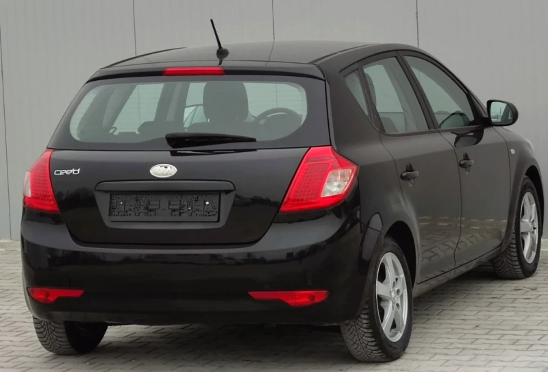 Kia Ceed 1.4i* 90к.с* Facelift* , снимка 3 - Автомобили и джипове - 49689745