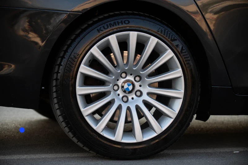 BMW 730, снимка 13 - Автомобили и джипове - 52841853