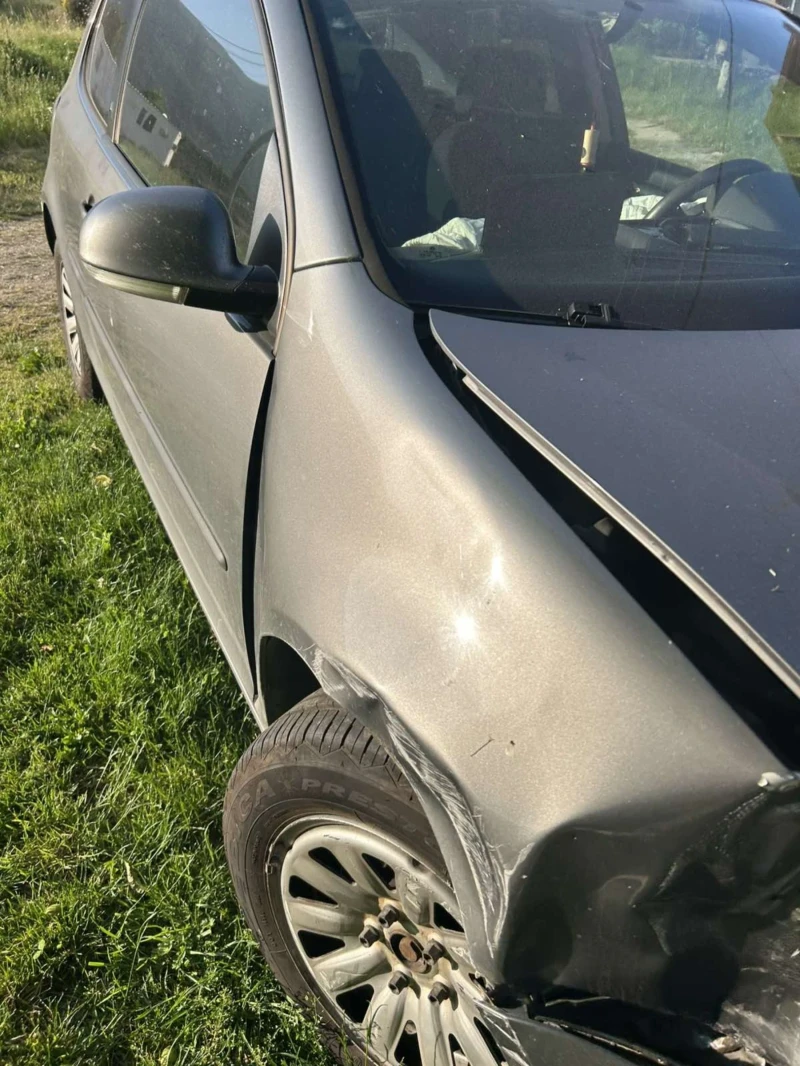 VW Golf 5 1.9 TDI 90 HP Цялата за части здрав мотор, снимка 6 - Автомобили и джипове - 51697505