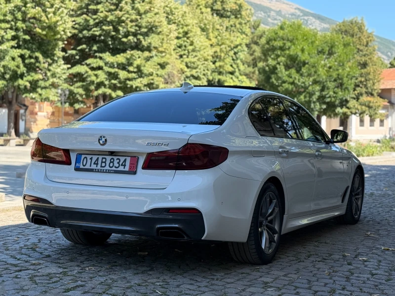 BMW 530 M Pack/Head Up/Adaptive Led/Comfort, снимка 6 - Автомобили и джипове - 51734418