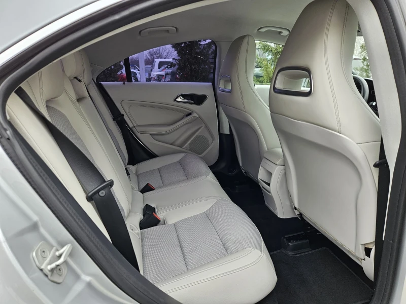 Mercedes-Benz CLA 200 1.6i-156kc= АВТОМАТ= НАВИ= LED= ПОДГРЕВ= EURO 6B, снимка 14 - Автомобили и джипове - 51951734