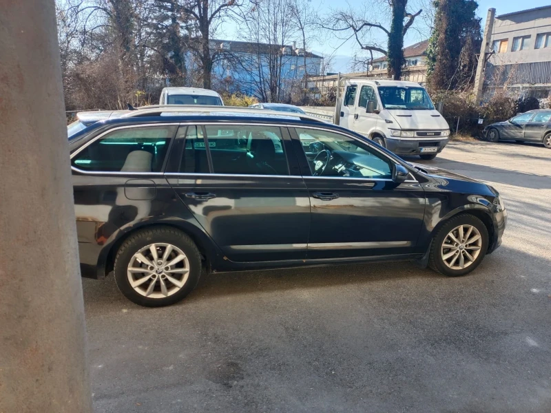 Skoda Octavia 1.5 G-tec  Metan, снимка 8 - Автомобили и джипове - 52980018