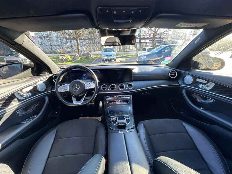 Mercedes-Benz E 300, снимка 9 - Автомобили и джипове - 52402975