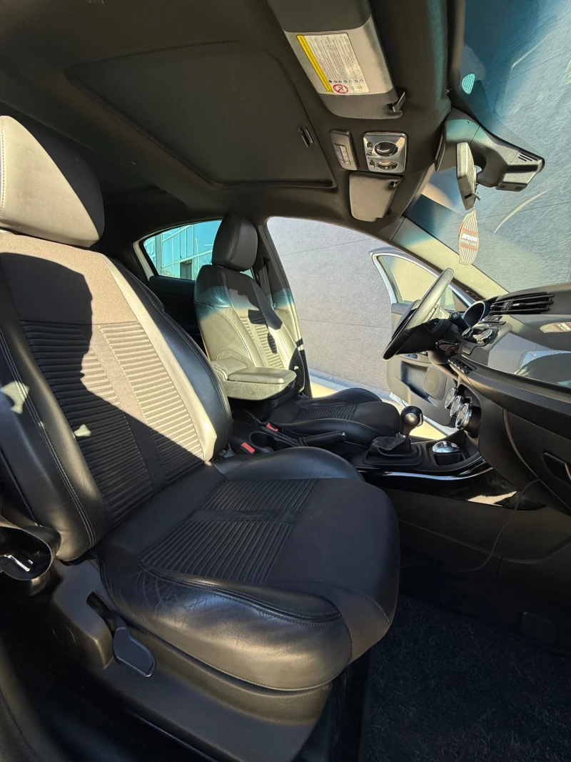 Alfa Romeo Giulietta, снимка 9 - Автомобили и джипове - 52957730