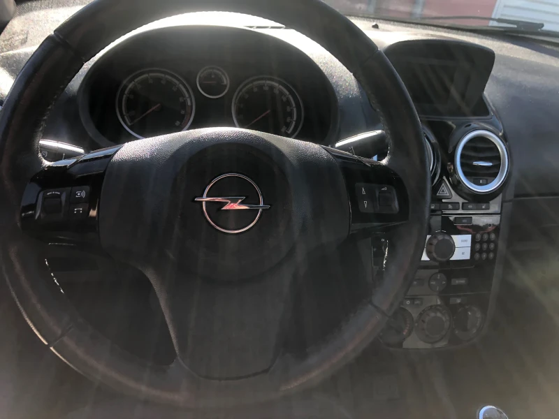Opel Corsa 1.2, снимка 6 - Автомобили и джипове - 53114825