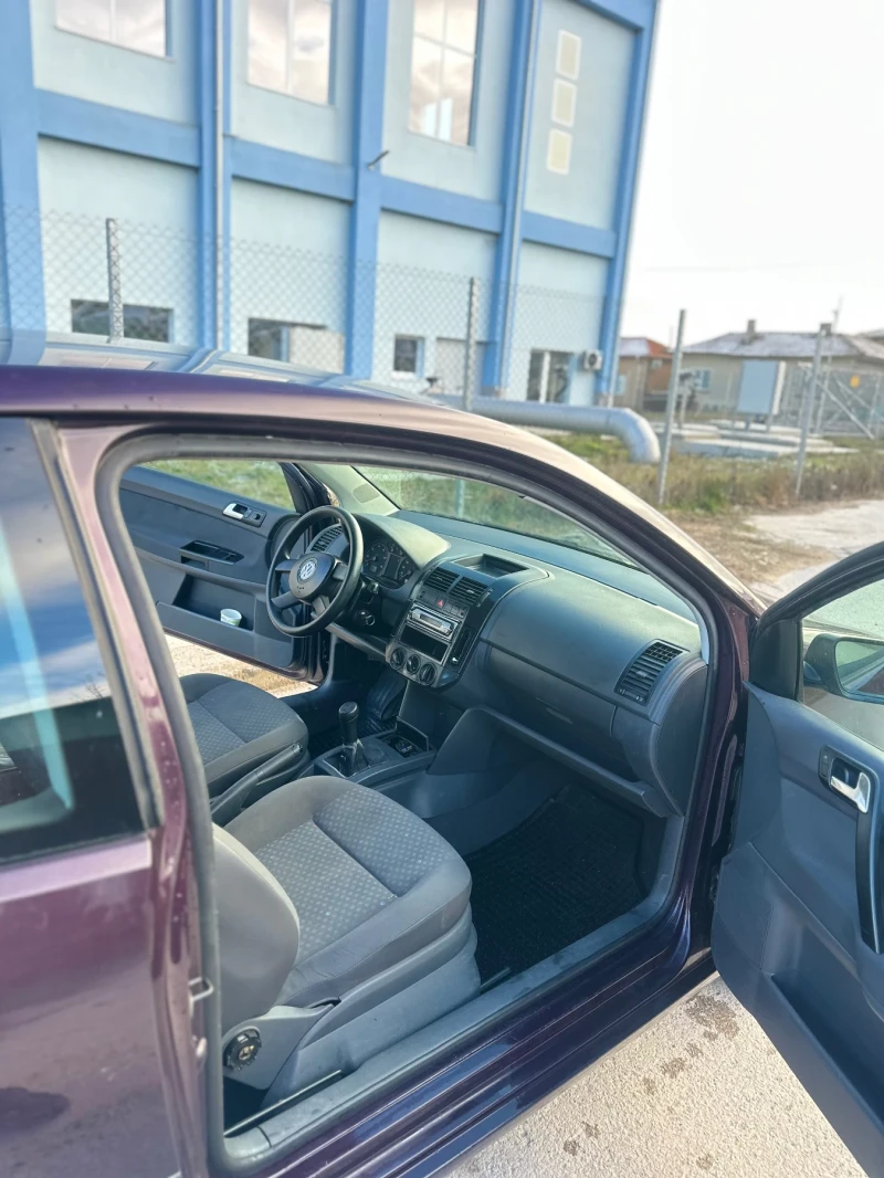 VW Polo, снимка 9 - Автомобили и джипове - 53229310