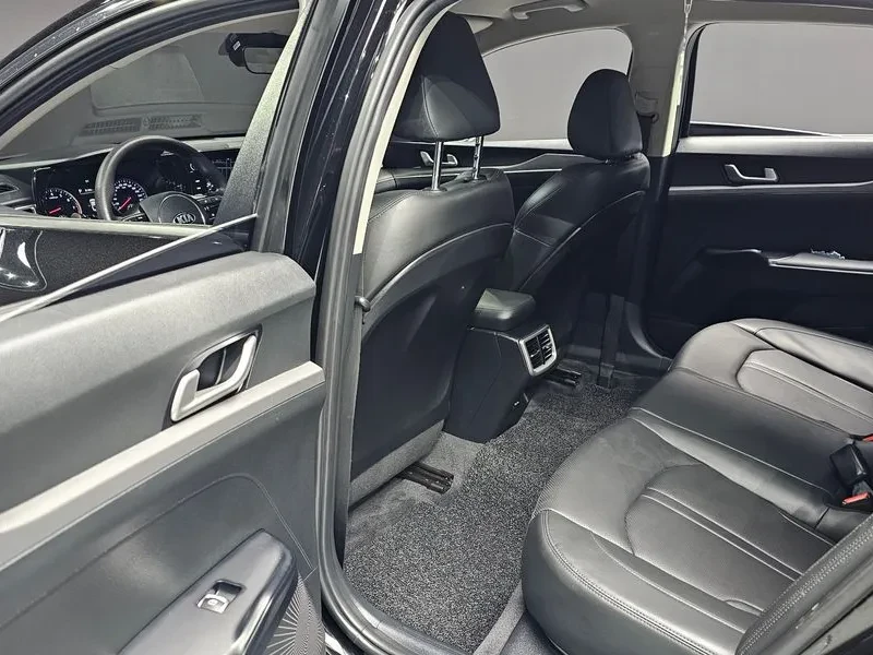 Kia K5 2.0 Trendy, снимка 17 - Автомобили и джипове - 55736493