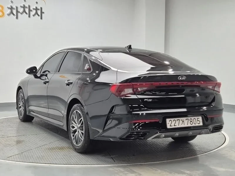 Kia K5 2.0 Prestige, снимка 5 - Автомобили и джипове - 56127725