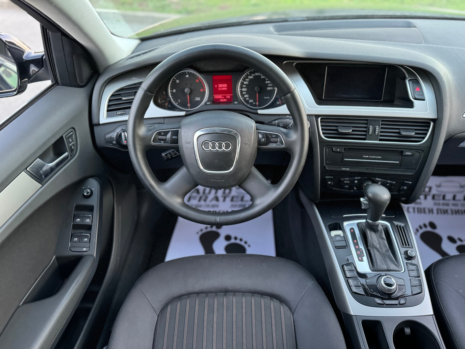 Audi A4 2.0TDI NAVI* СОБСТВЕН ЛИЗИНГ* БАРТЕР - изображение 8