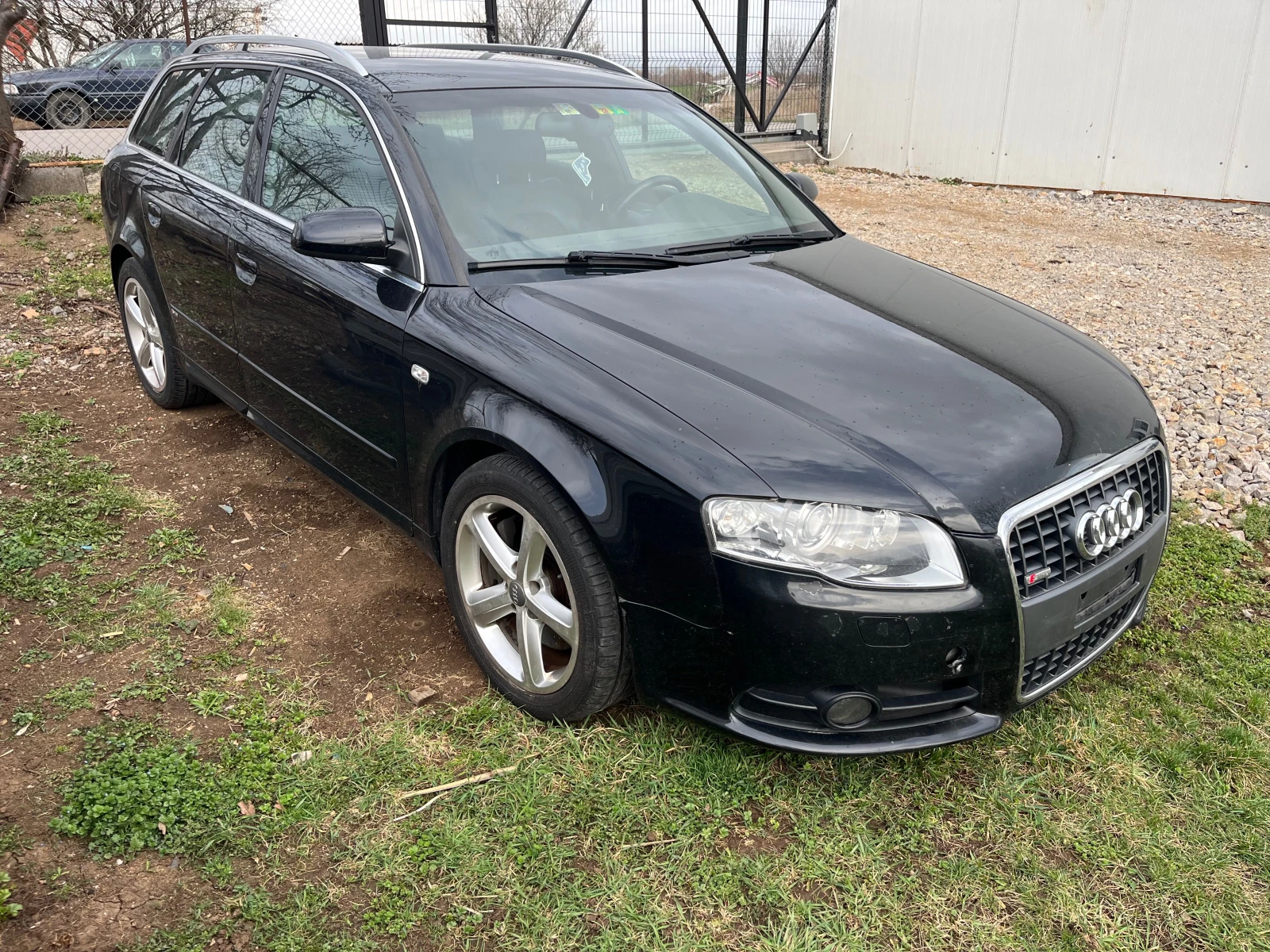 Audi A4 2.0TFSI 4x4 SLINE - изображение 2