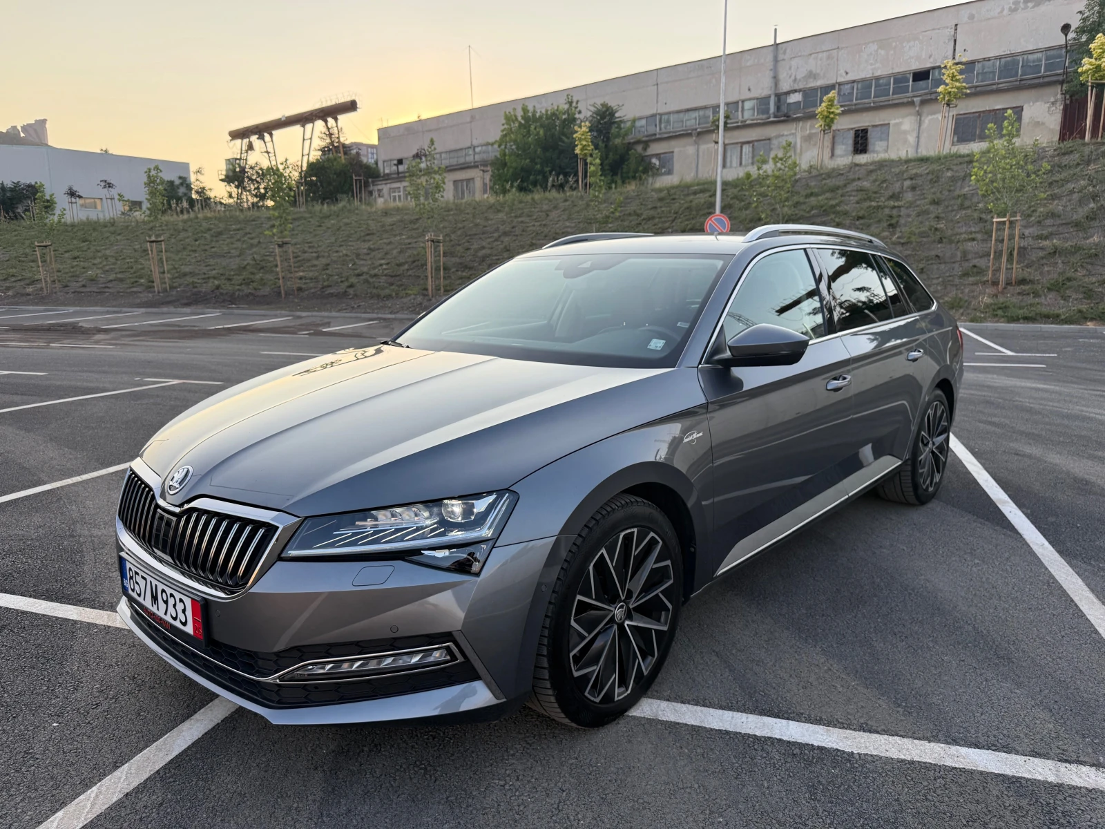 Skoda Superb L&K 2.0TDI 200�.� 4x4 | Mobile.bg � ����������� 2