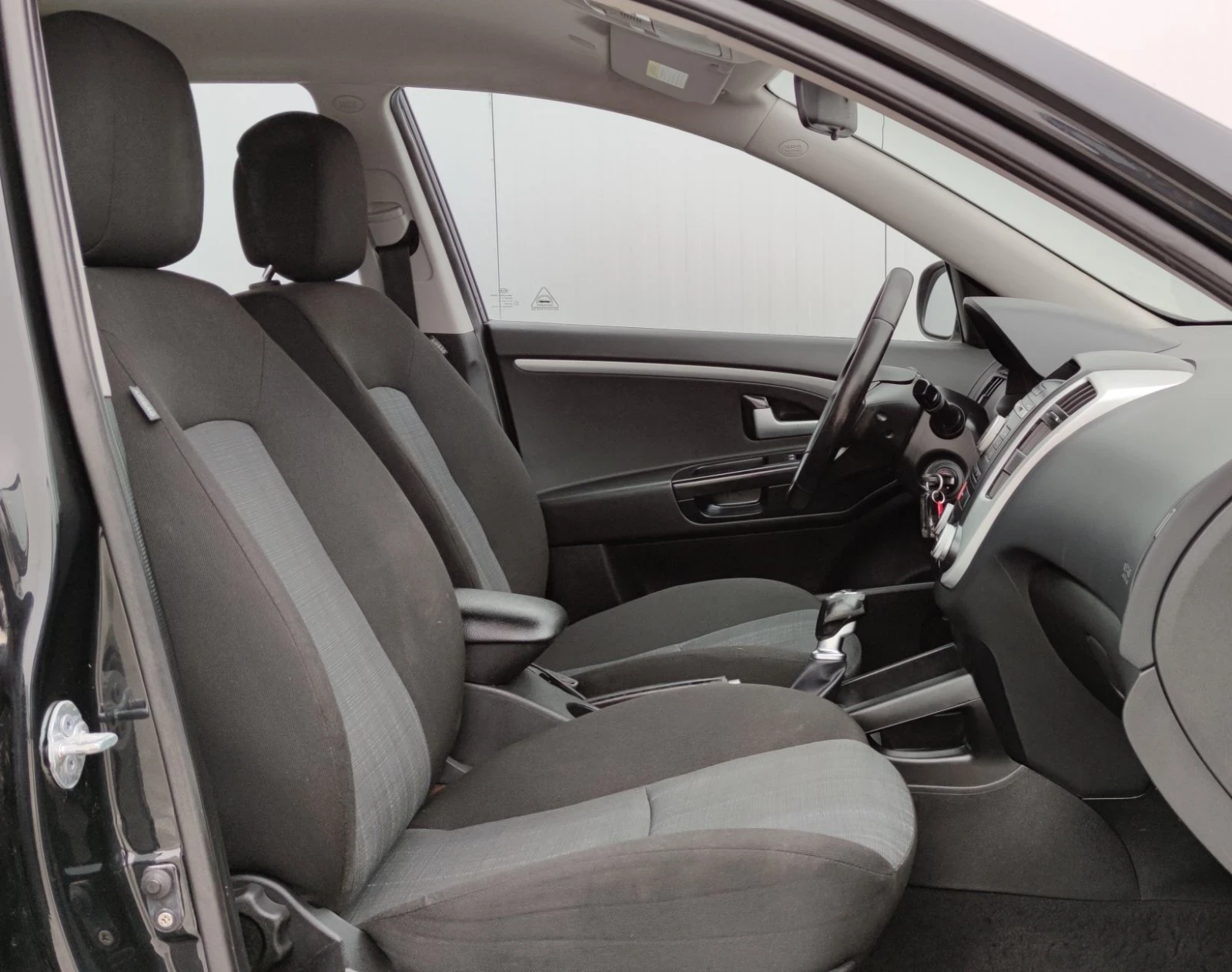 Kia Ceed 1.4i* 90к.с* Facelift*  | Mobile.bg — изображение 13