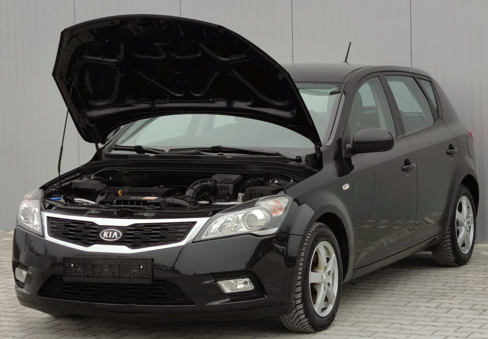 Kia Ceed 1.4i* 90к.с* Facelift*  | Mobile.bg — изображение 17