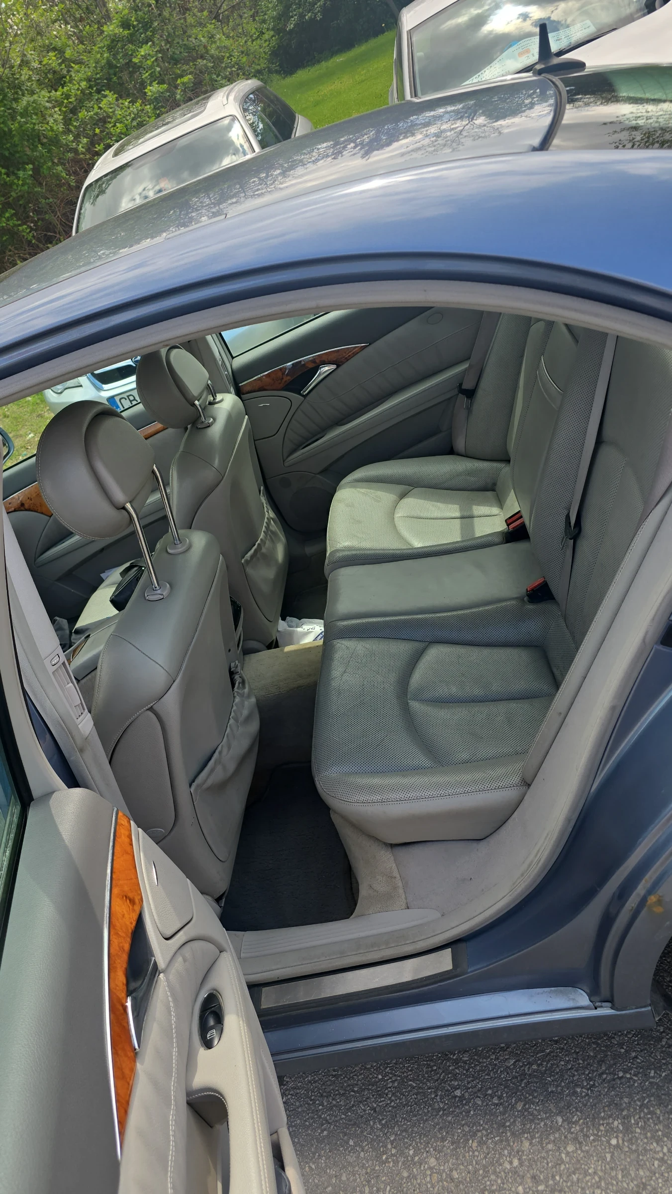 Mercedes-Benz E 320  - изображение 5