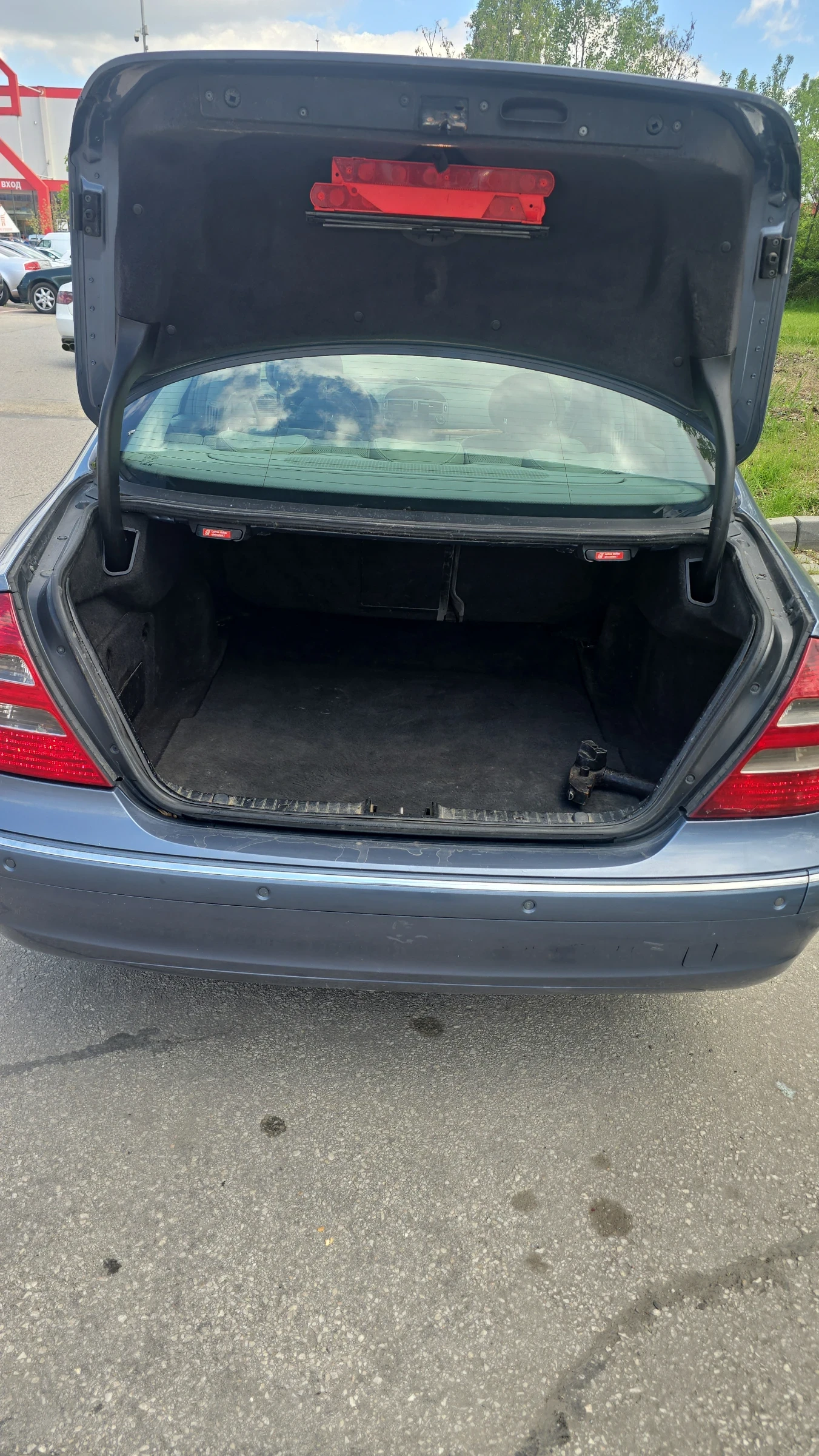 Mercedes-Benz E 320  - изображение 6