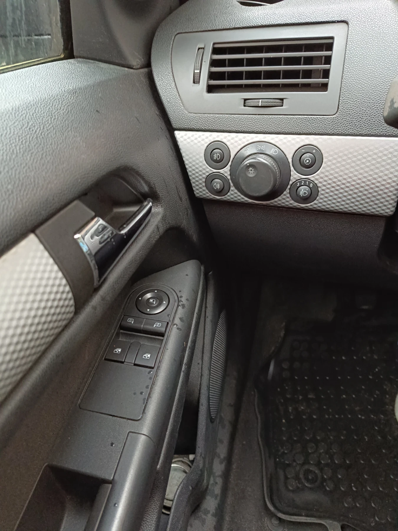 Opel Astra КУПЕ - изображение 3