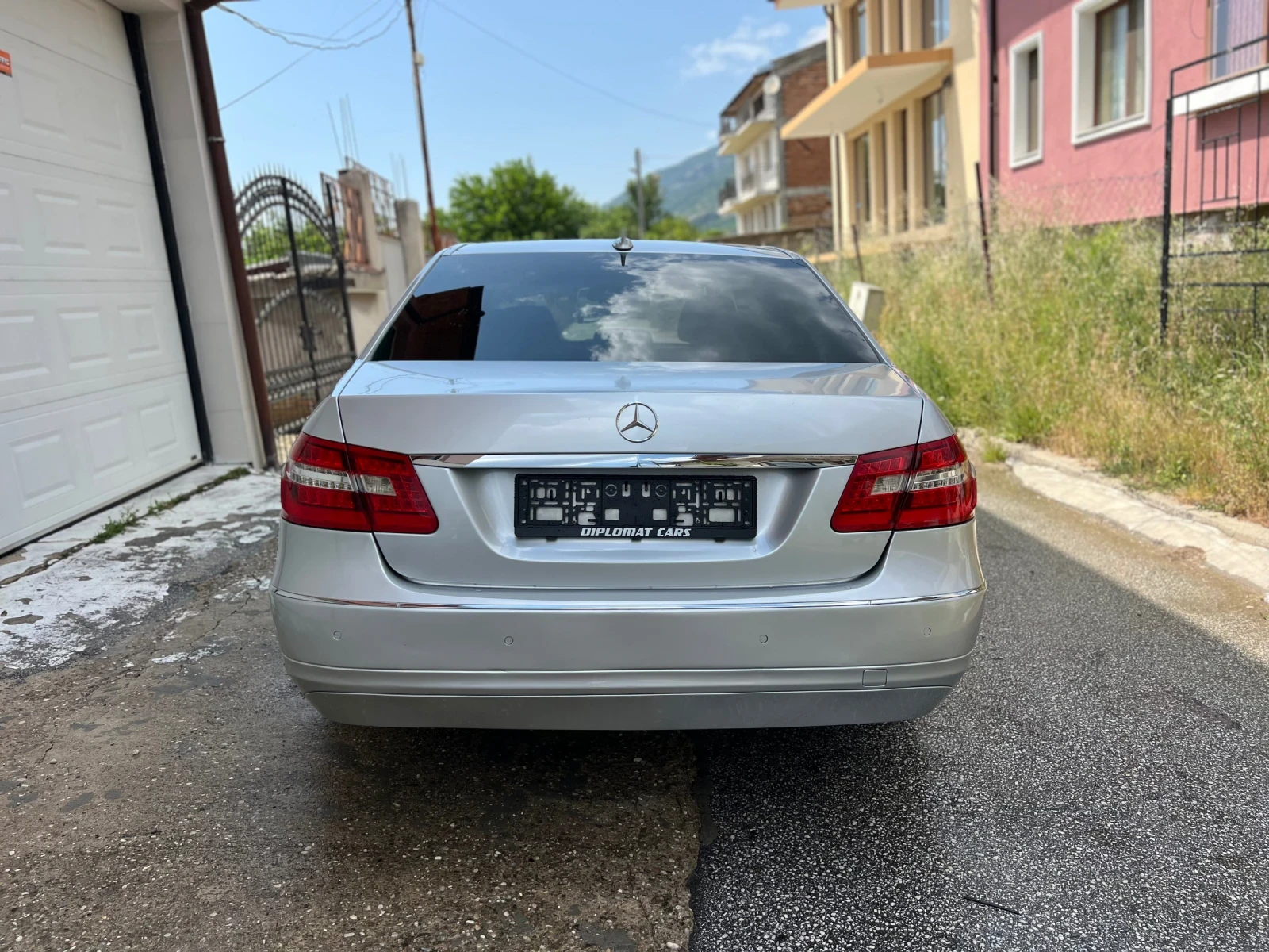 Mercedes-Benz E 250  - изображение 3
