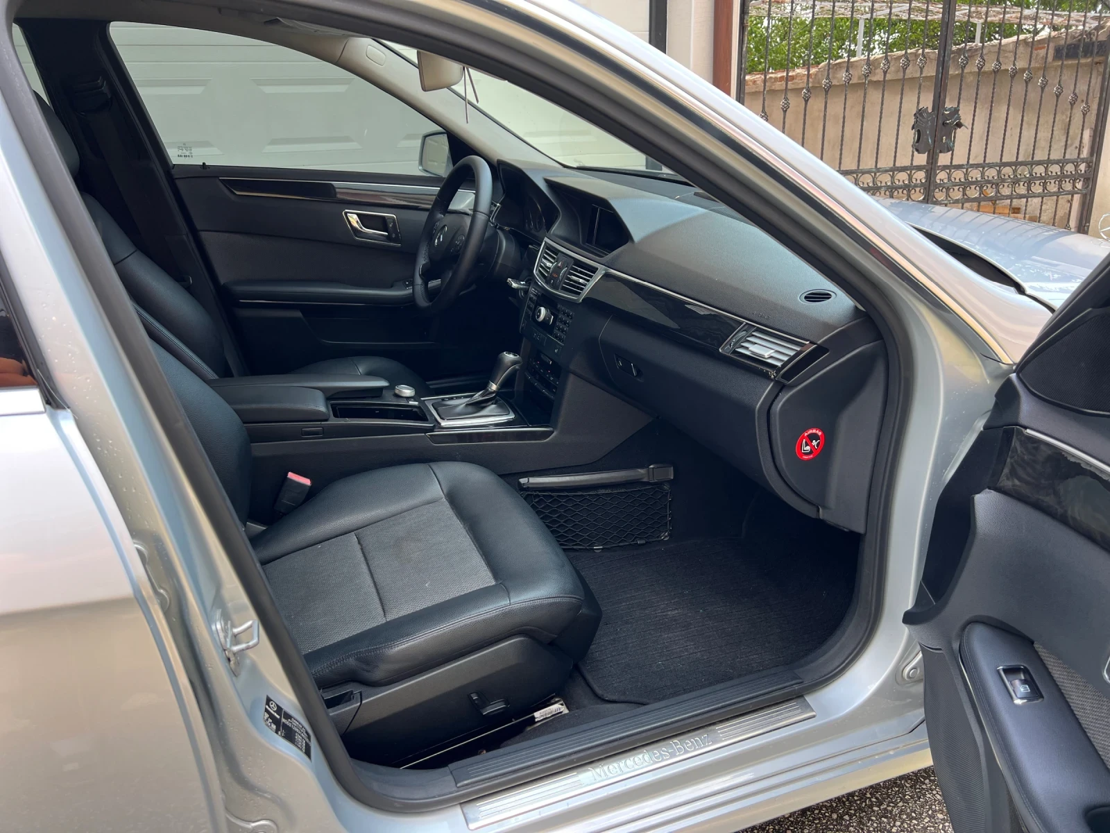 Mercedes-Benz E 250 | Mobile.bg   11