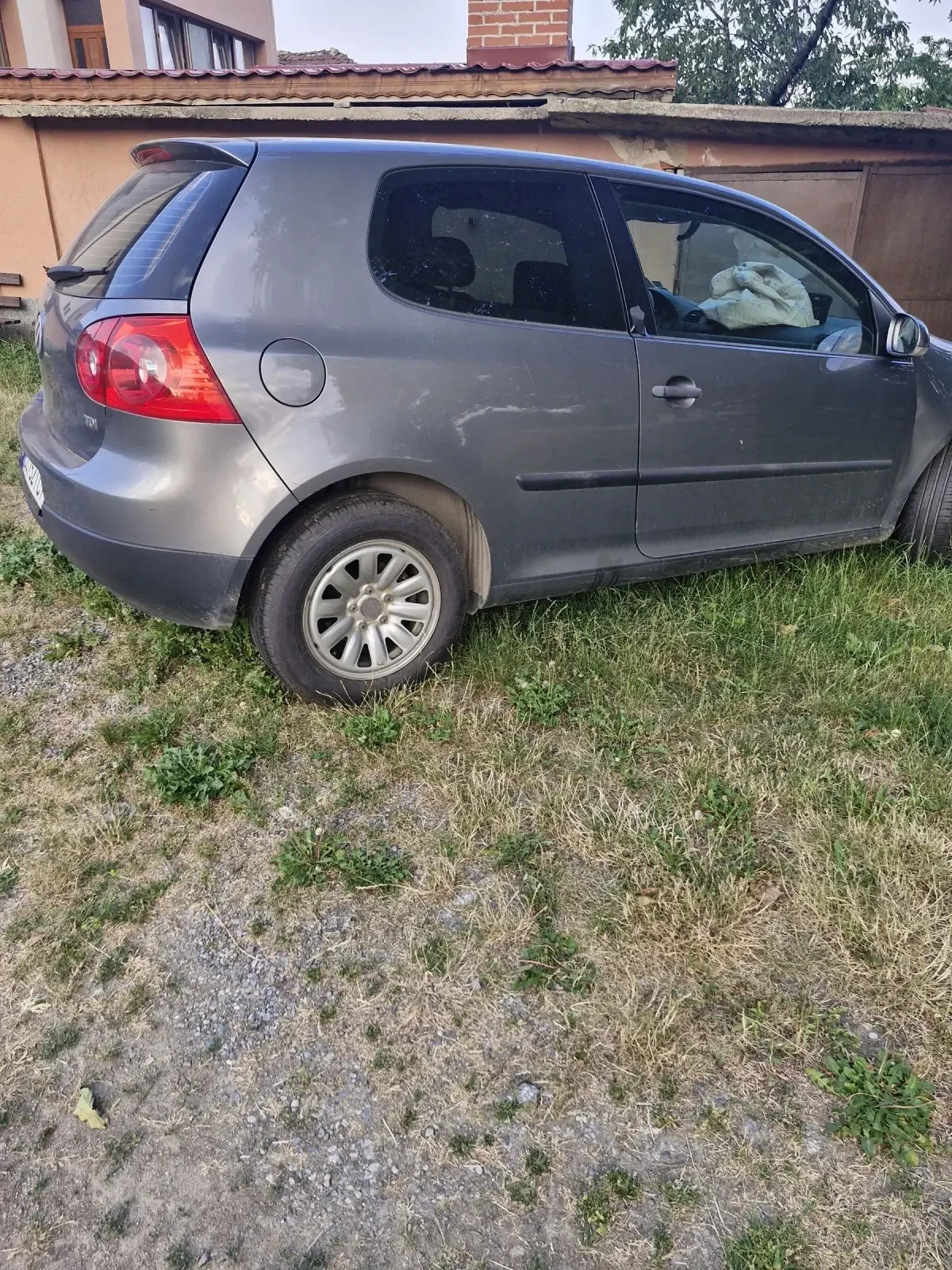 VW Golf 5 1.9 TDI 90 HP Цялата за части здрав мотор - изображение 5