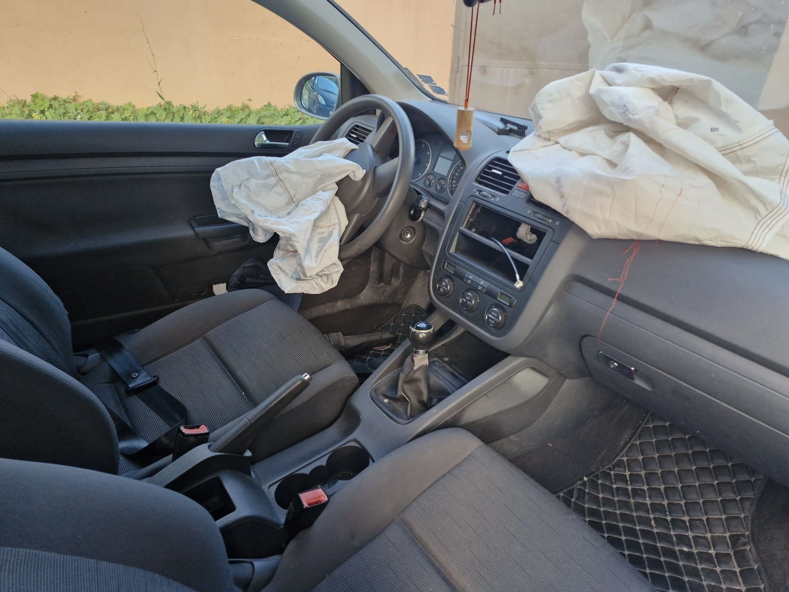 VW Golf 5 - изображение 5