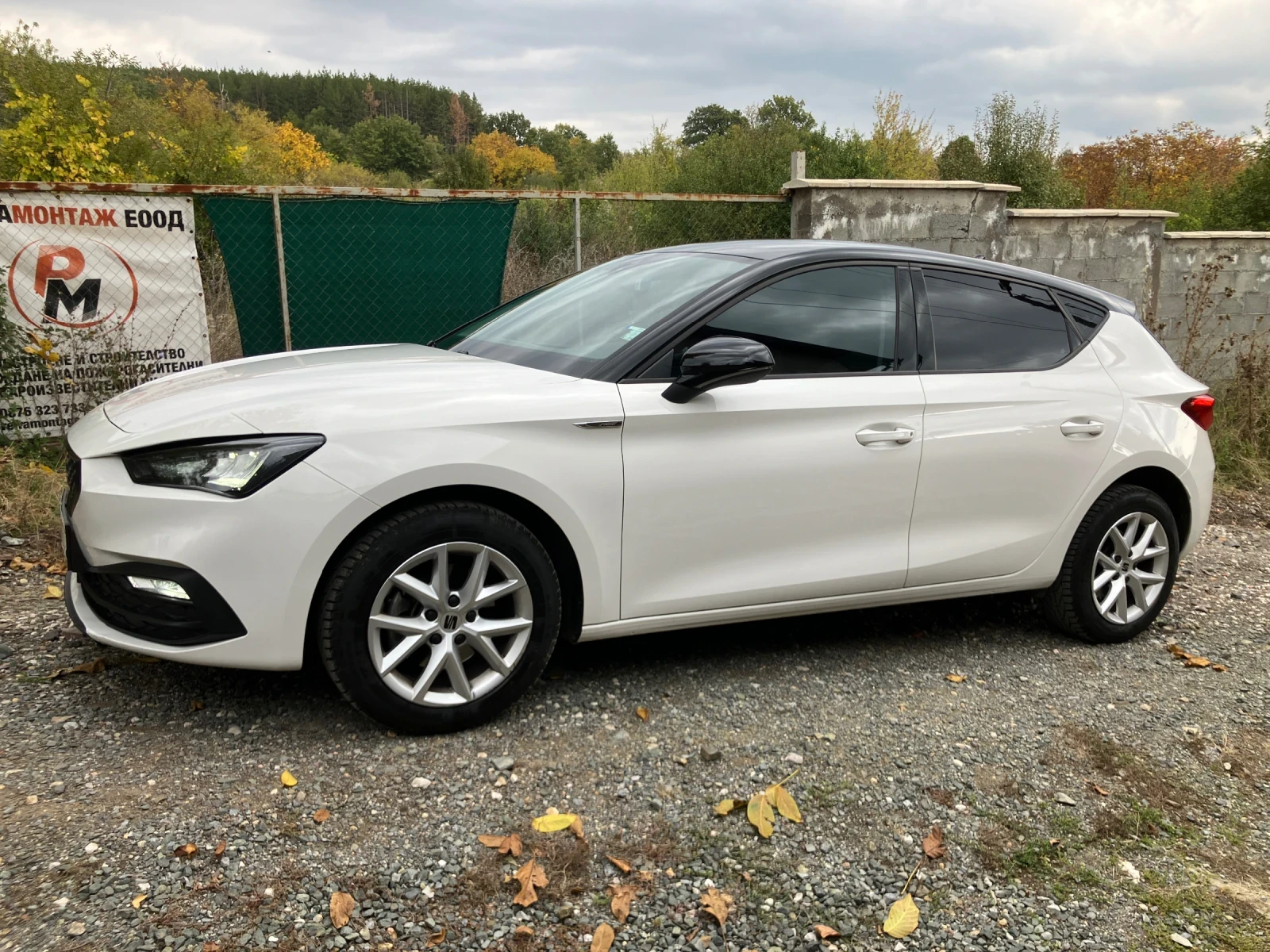Seat Leon 2.0 TDI - Blackpool Edition - изображение 8