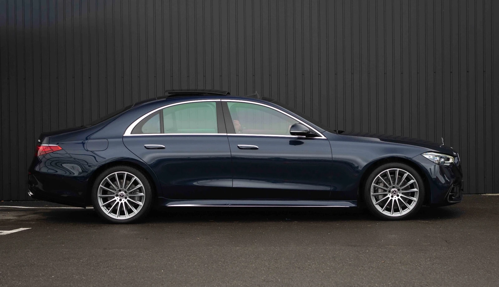 Mercedes-Benz S 580 e 4Matic AMG-Line - изображение 3