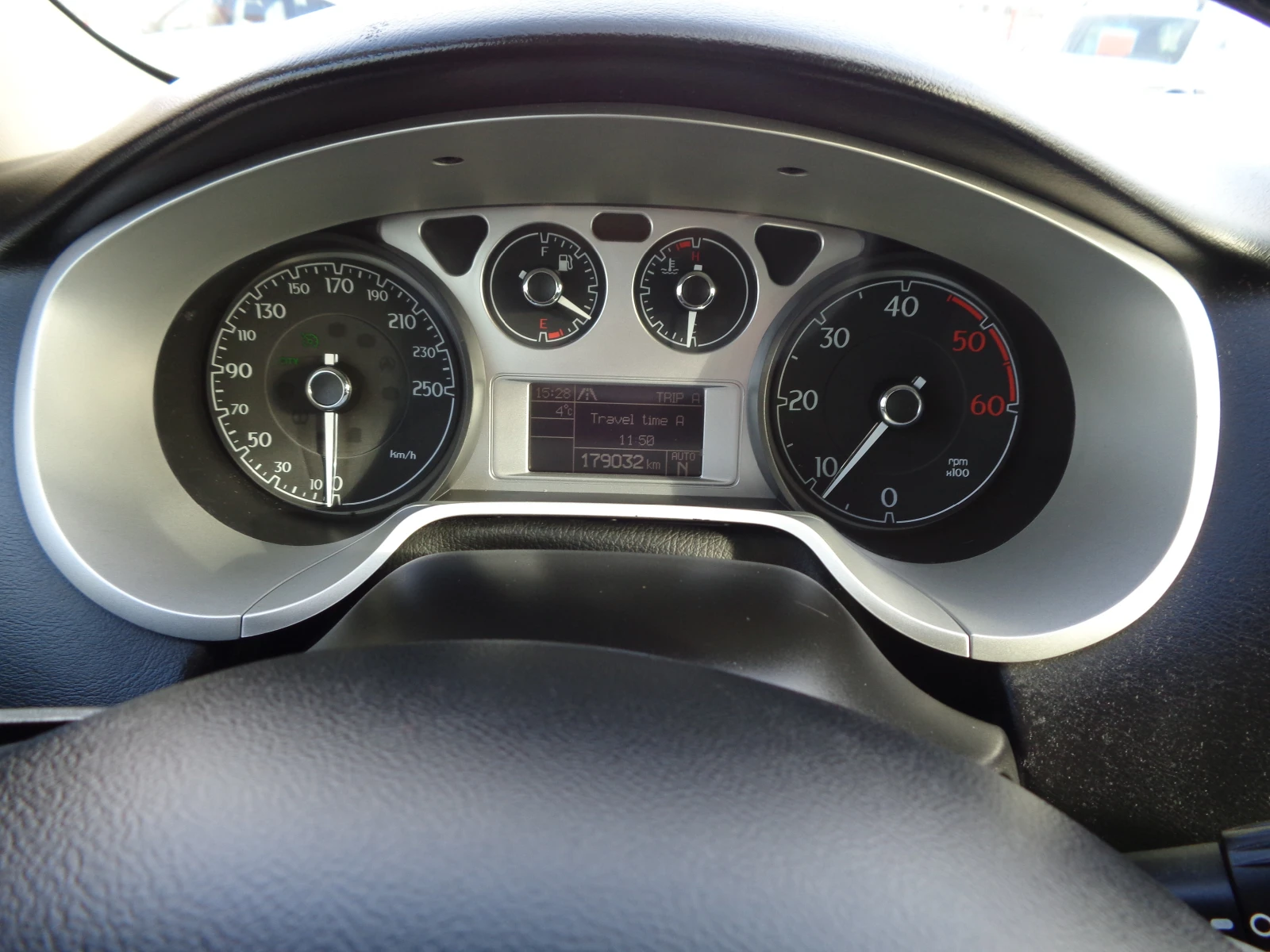 Lancia Delta 1.6Mjet-120-�������-������-������ | Mobile.bg � ����������� 17