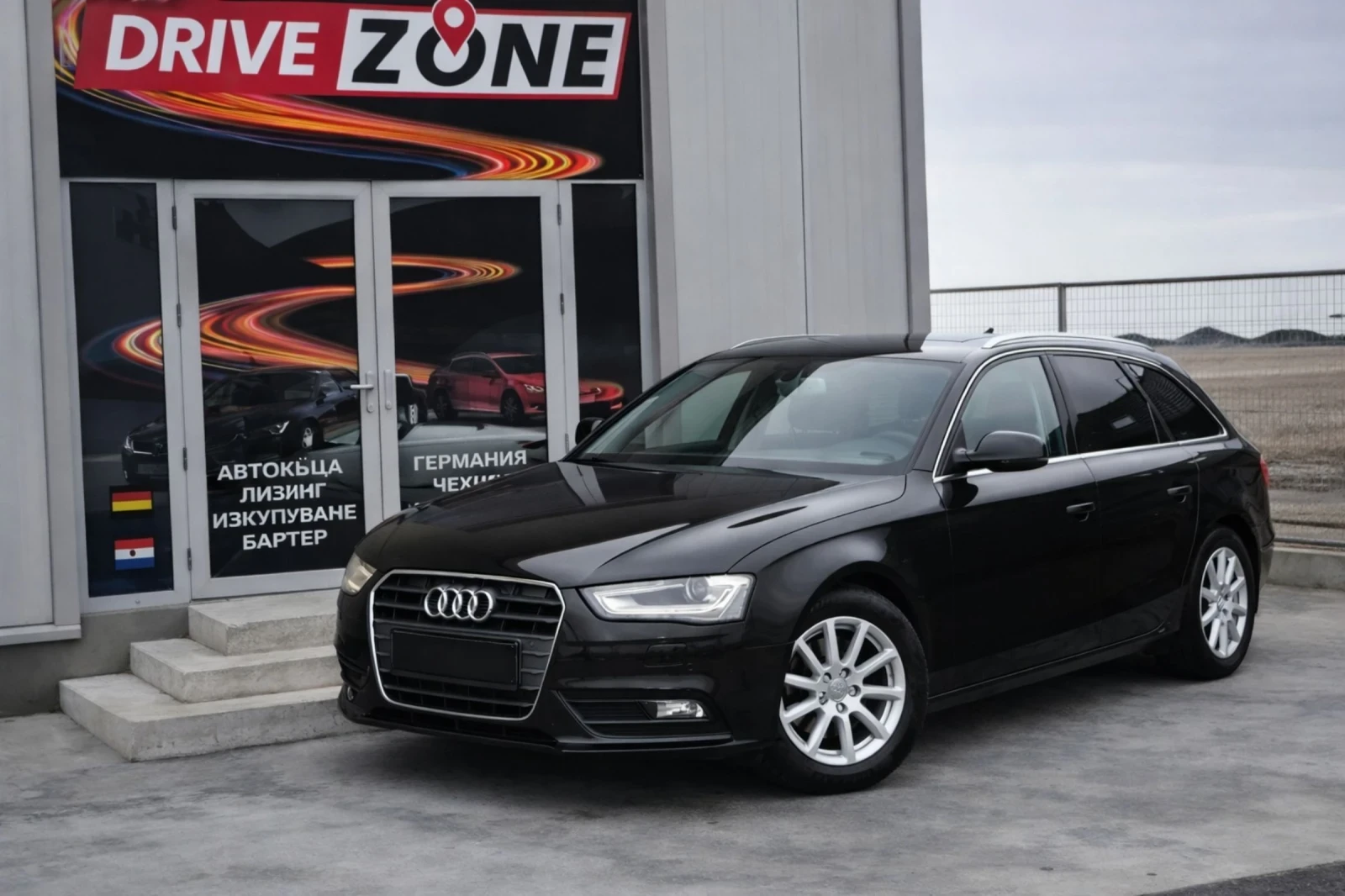 Audi A4 2.0 TDI | Ръчна | Теглич | PDC | 