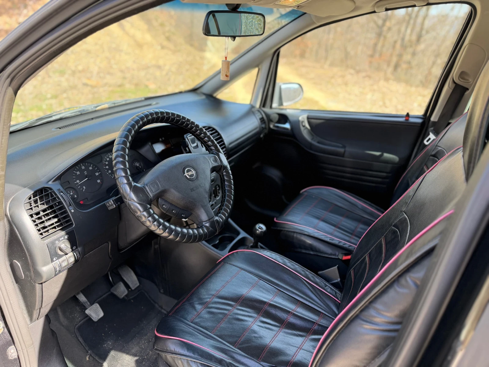 Opel Zafira 2.2TDI, снимка 9 - Автомобили и джипове - 53826038