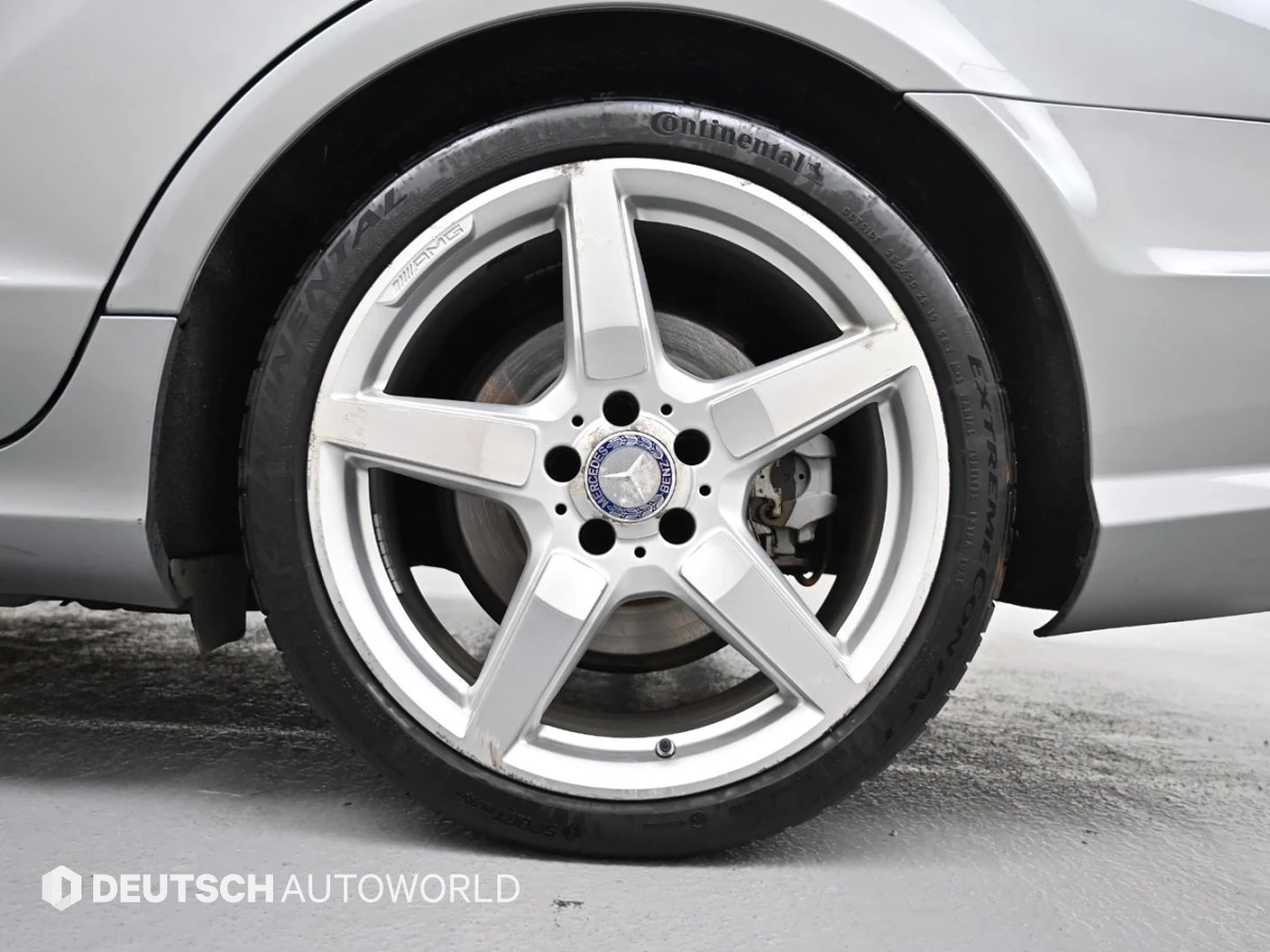 Mercedes-Benz CLS 550 AMG PACK / ОБДУХ / СЛ. НА ЛЕНТИ / М.ТОЧКА , снимка 4 - Автомобили и джипове - 53930595