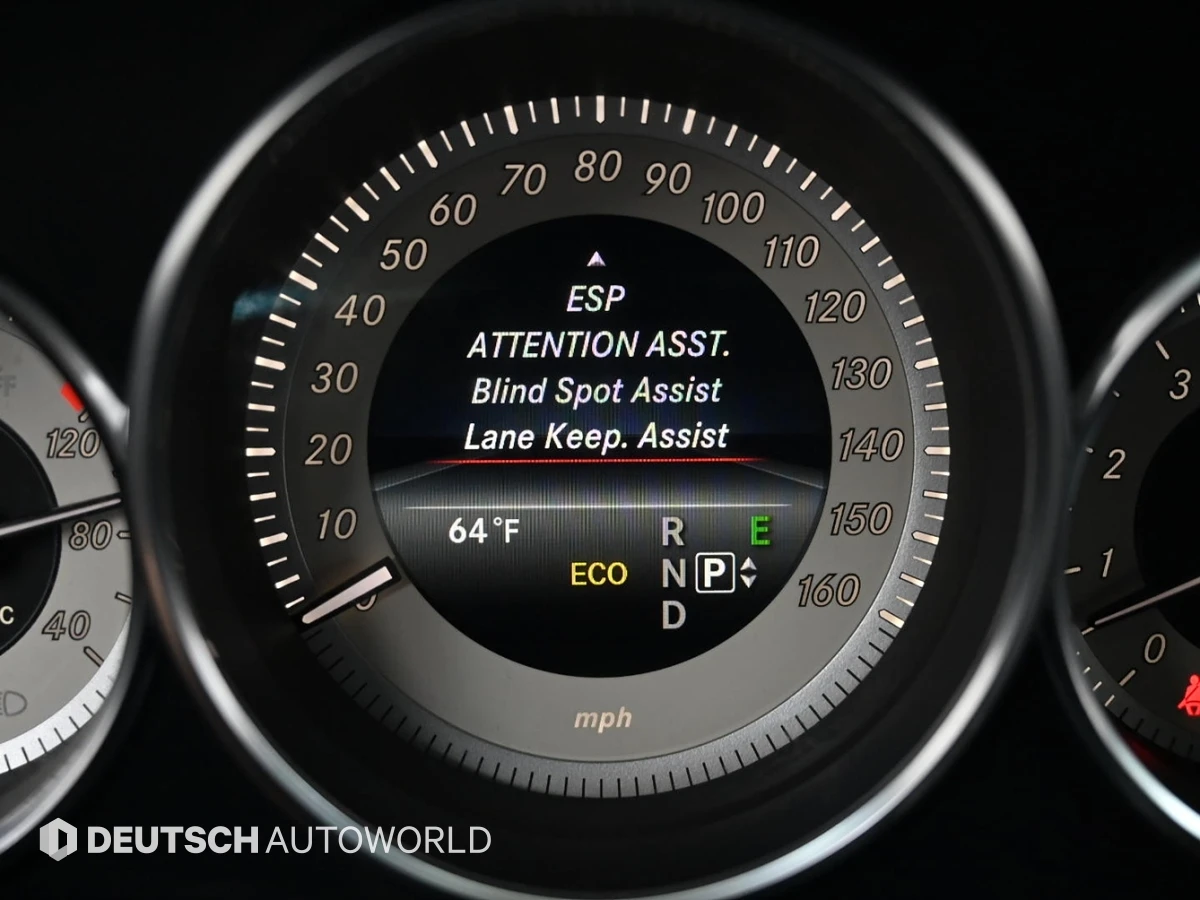 Mercedes-Benz CLS 550 AMG PACK / ОБДУХ / СЛ. НА ЛЕНТИ / М.ТОЧКА , снимка 12 - Автомобили и джипове - 53930595