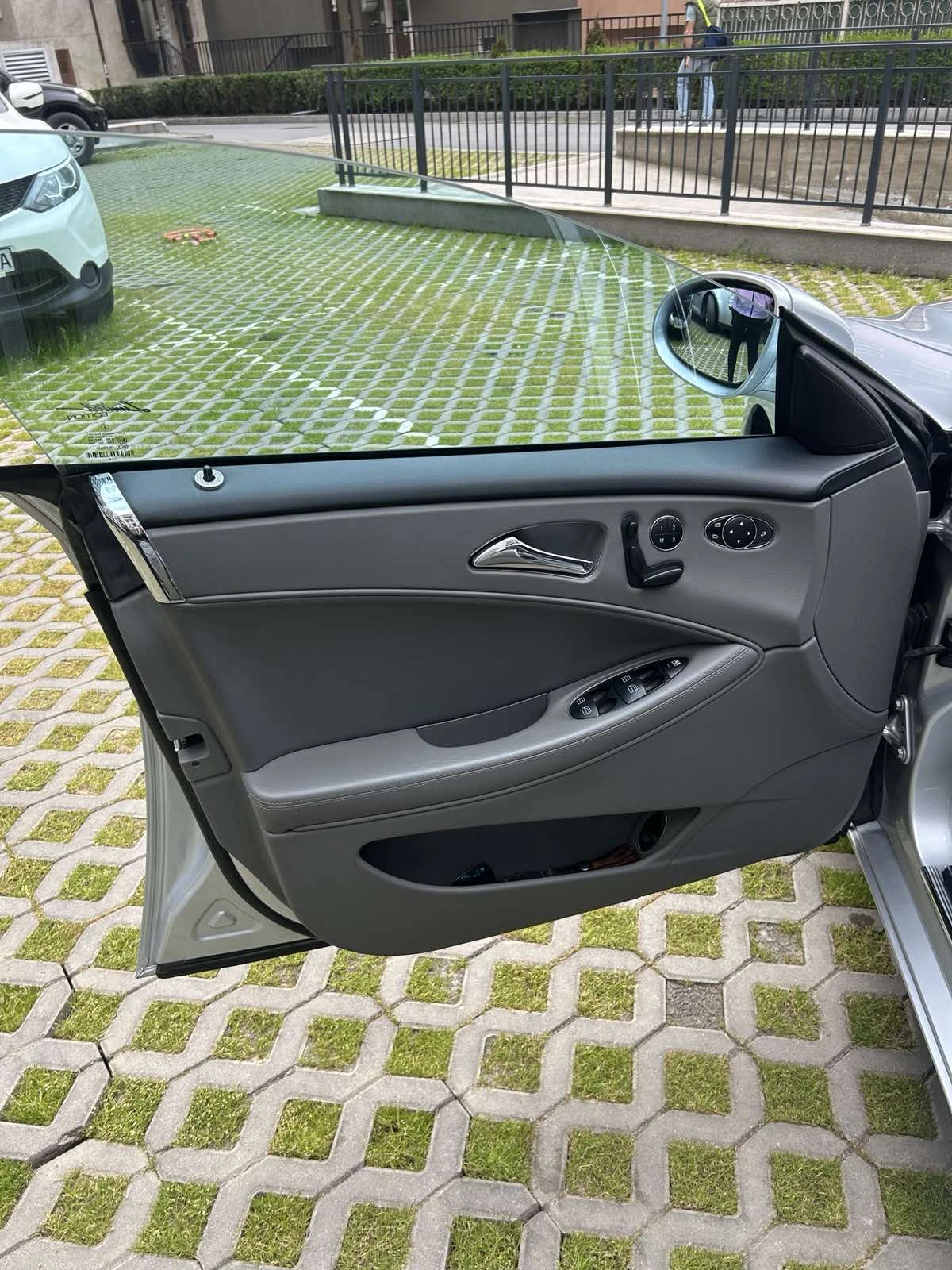 Mercedes-Benz CLS 350, снимка 7 - Автомобили и джипове - 54489541